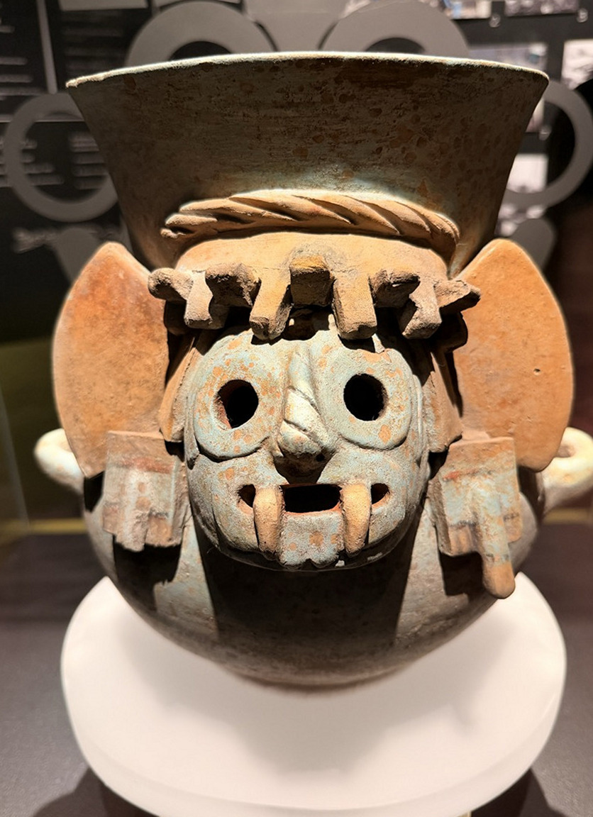 アステカの祭祀用土器